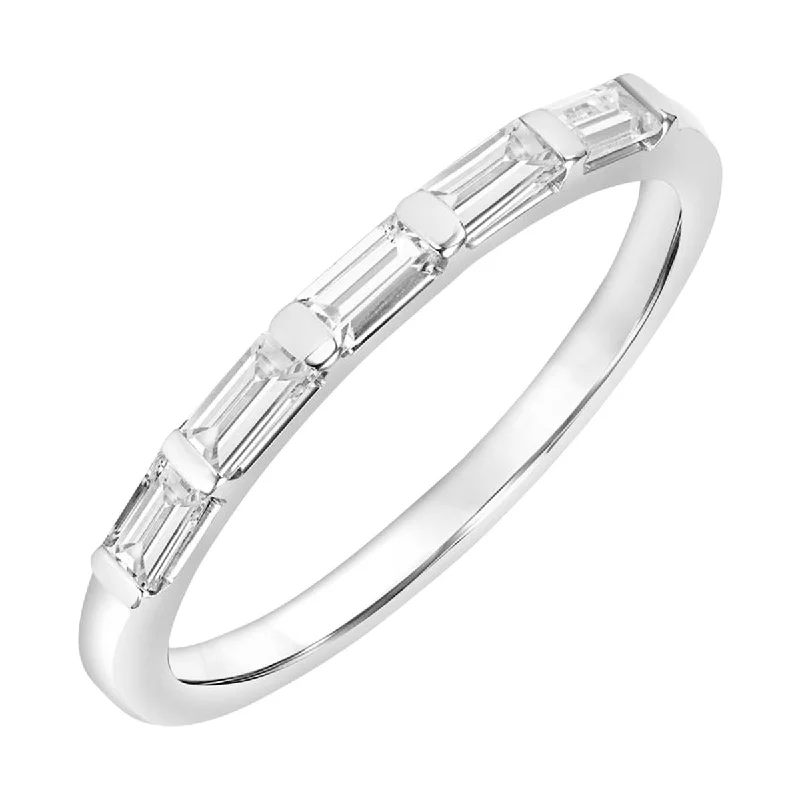 Baguette Diamond Band in 14kt White Gold (1/4ct tw)