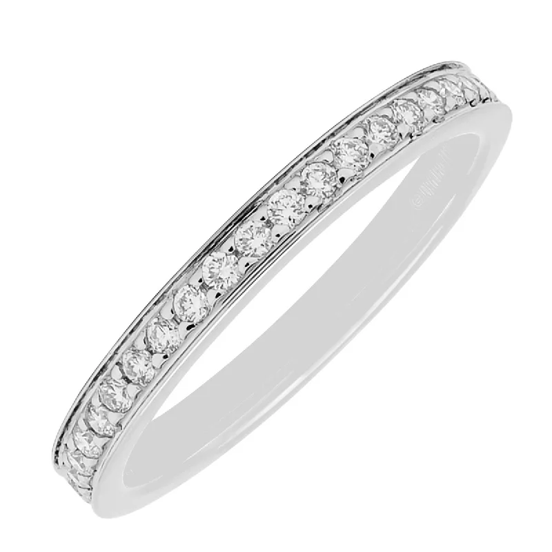 Diamond Channel Band in Platinum (1/4ct tw)