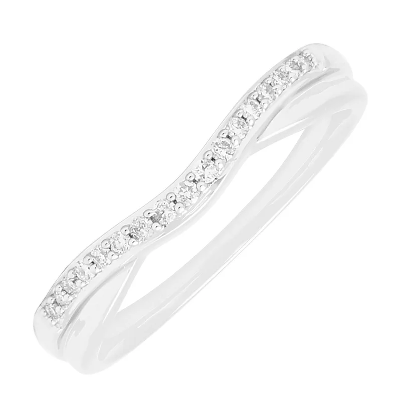 Diamond Curved Band in 14kt White Gold (1/10ct tw)