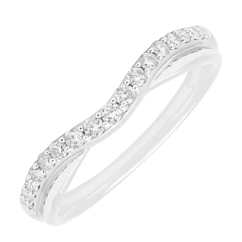 Diamond Curved Band in 14kt White Gold (1/4ct tw)