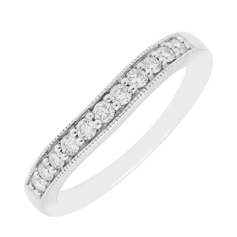 Diamond Curved Wedding Band in 14kt White Gold (1/4ct tw)