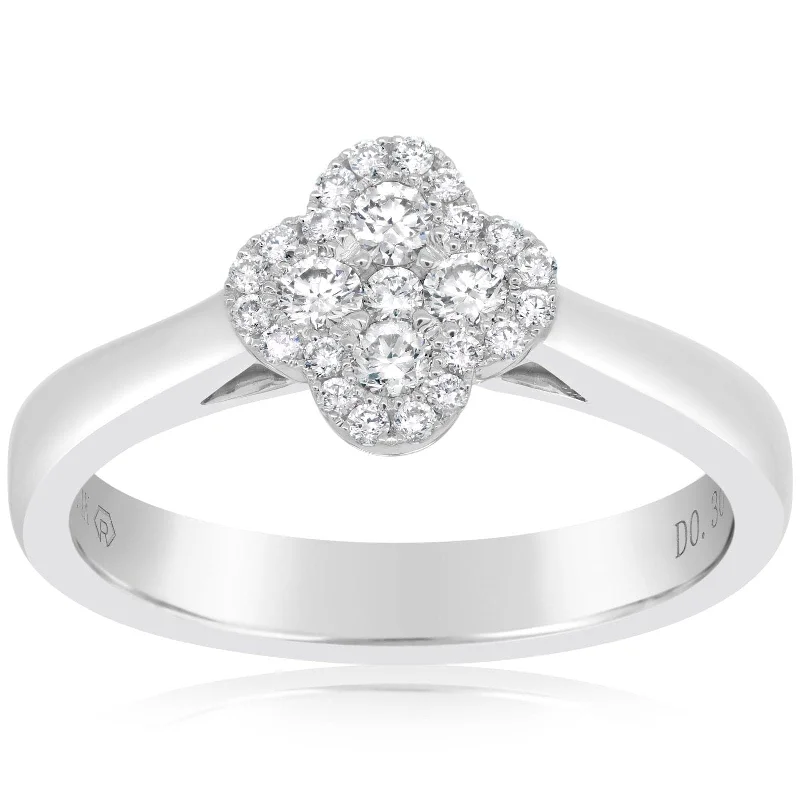 Small Quatrefoil Diamond Fashion Ring