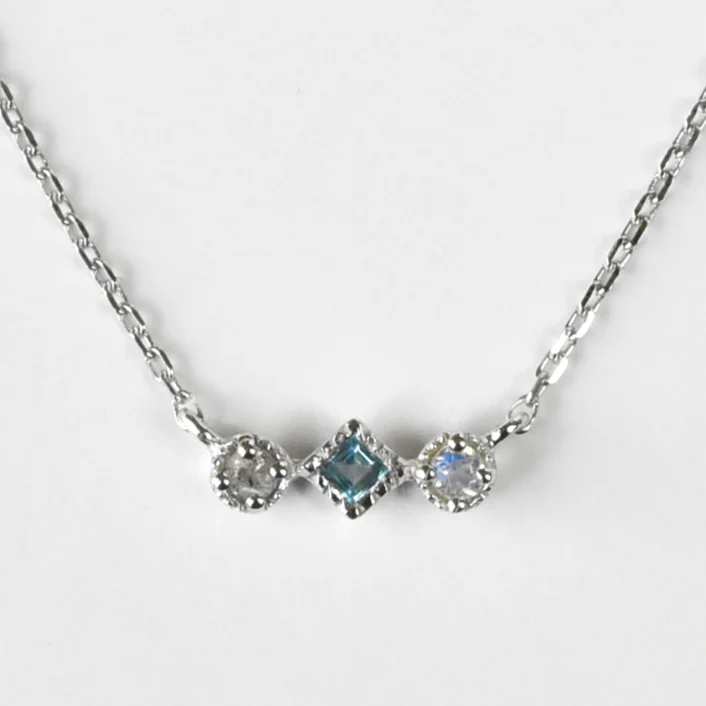 Petite Three Stone Necklace in Sterling Silver